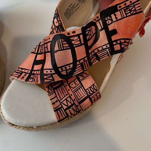 American Eagle Y2K Hope & Love Wedge Sandals Size 8‎ Boho Artsy - Picture 4 of 7